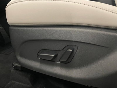 Byd Atto 2 DM-i 1.5 phev Boost 212cv (16)