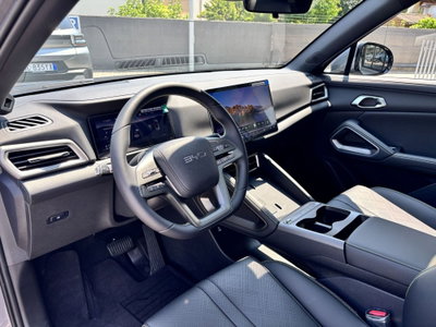 Byd Atto 2 DM-i 1.5 phev Boost 212cv (12)