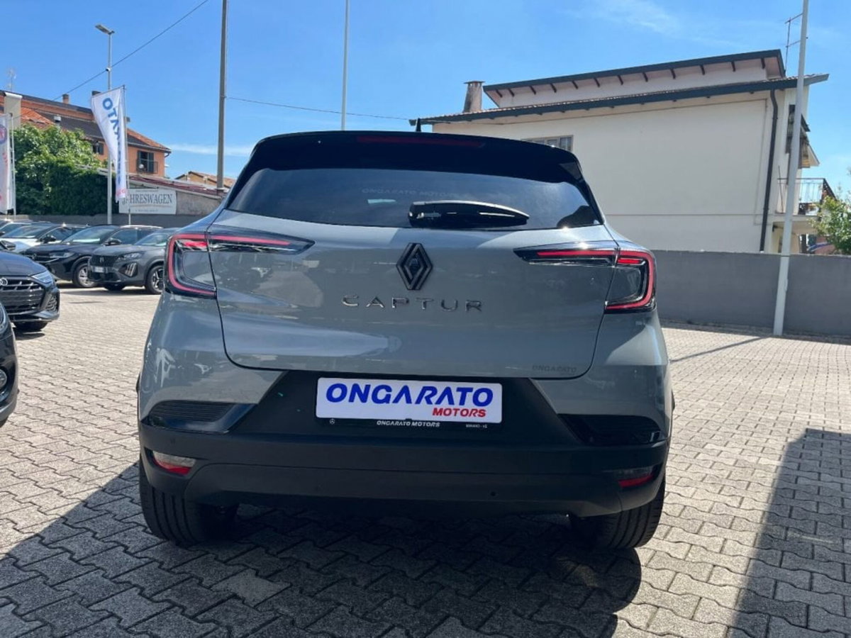 Renault Captur 1.2 eco-g Techno 120cv (6)