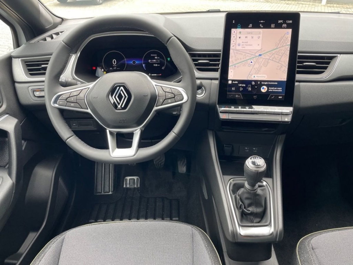 Renault Captur 1.2 eco-g Techno 120cv (8)
