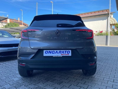 Renault Captur 1.2 eco-g Techno 120cv (6)
