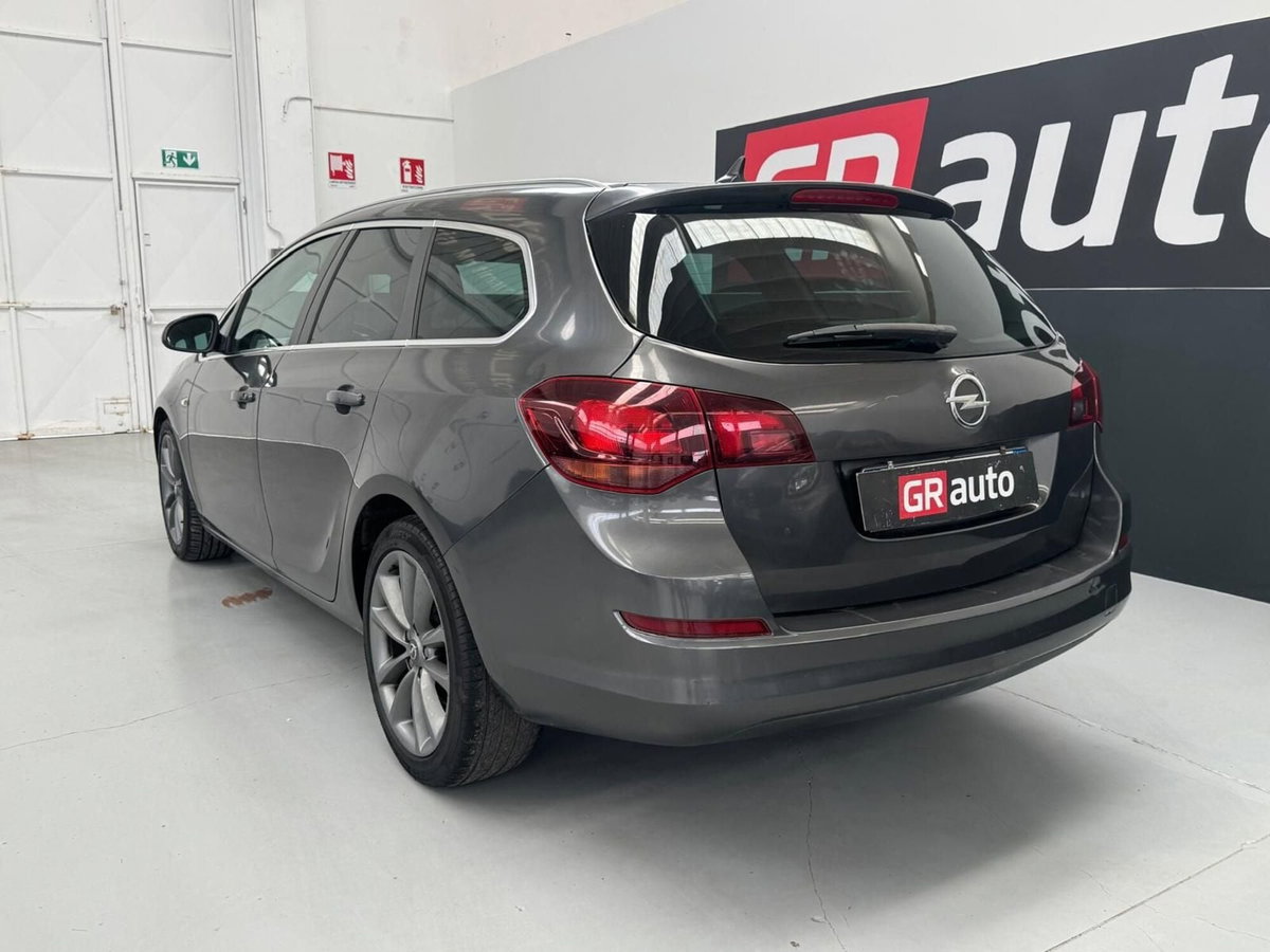 Opel Astra Station Wagon 1.7 CDTI 110CV Sports Cosmo (10)