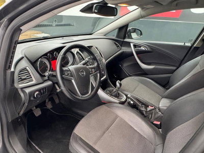 Opel Astra Station Wagon 1.7 CDTI 110CV Sports Cosmo (12)