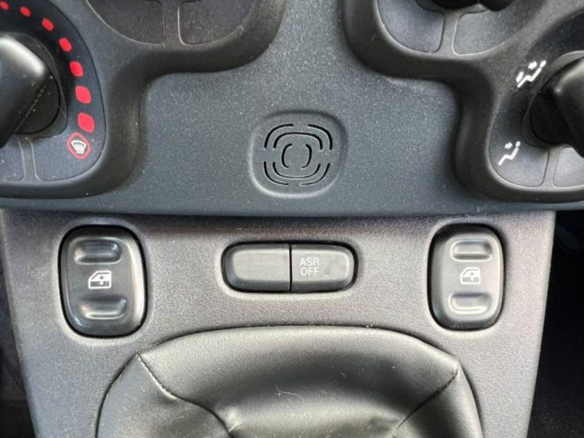 Fiat Panda 1.0 firefly hybrid s&s 70cv 5p.ti (16)