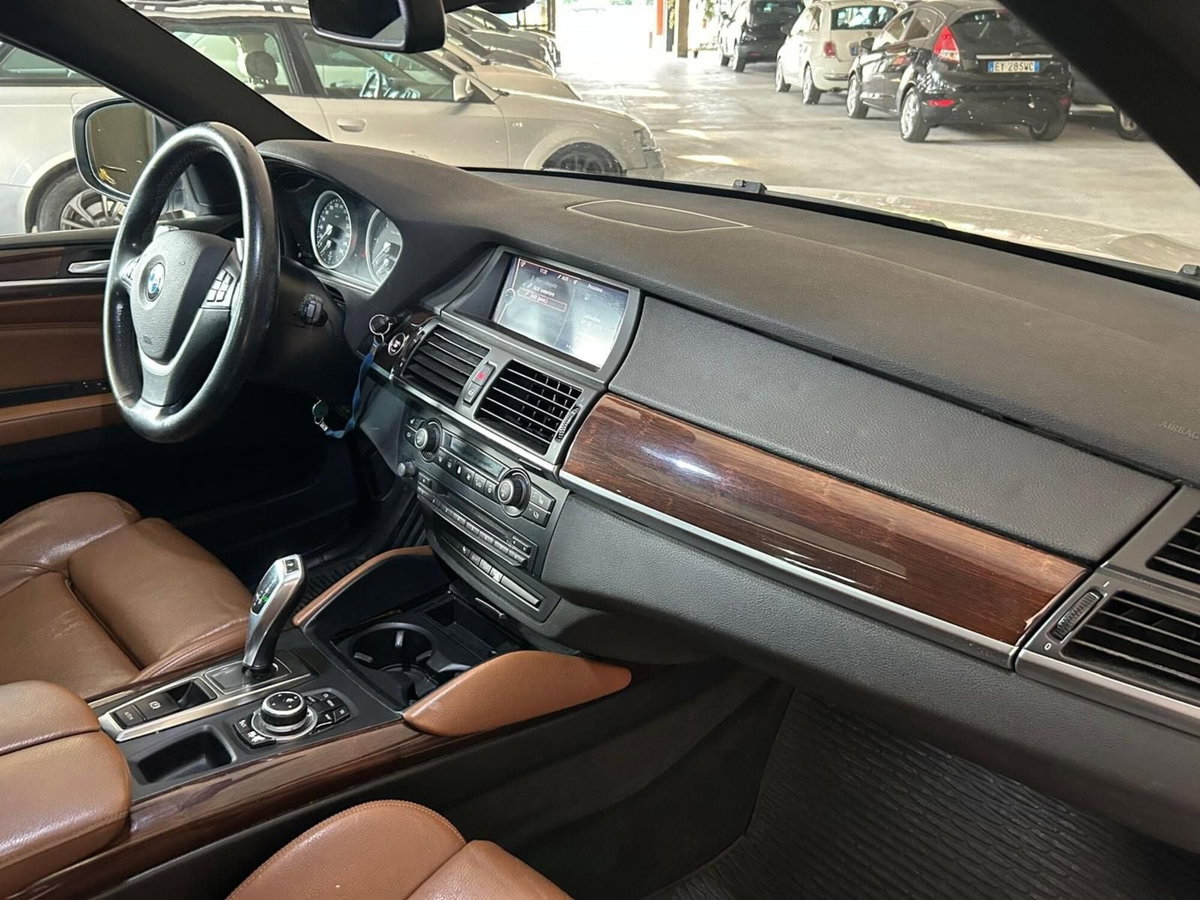 BMW X6 xDrive30d Futura (12)