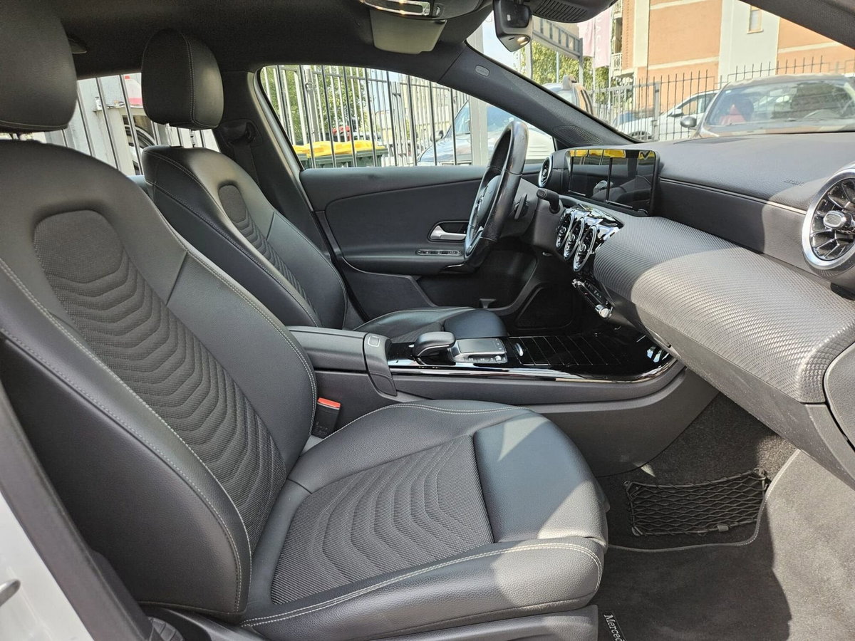 Mercedes-Benz Classe A 180 d Automatic Executive (11)