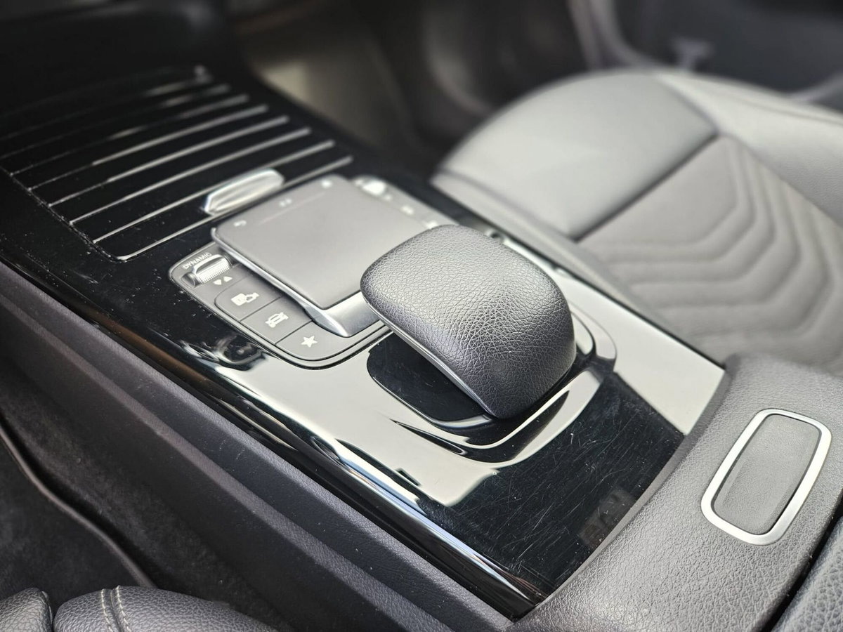 Mercedes-Benz Classe A 180 d Automatic Executive (15)