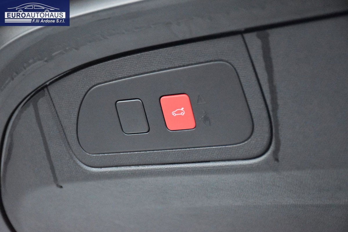 Ds DS 7 1.5 bluehdi Rivoli 130cv auto (19)
