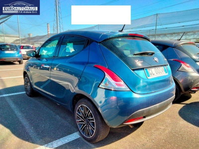 Lancia Ypsilon 1.0 FireFly 5 porte S&S Hybrid Silver Plus (2)