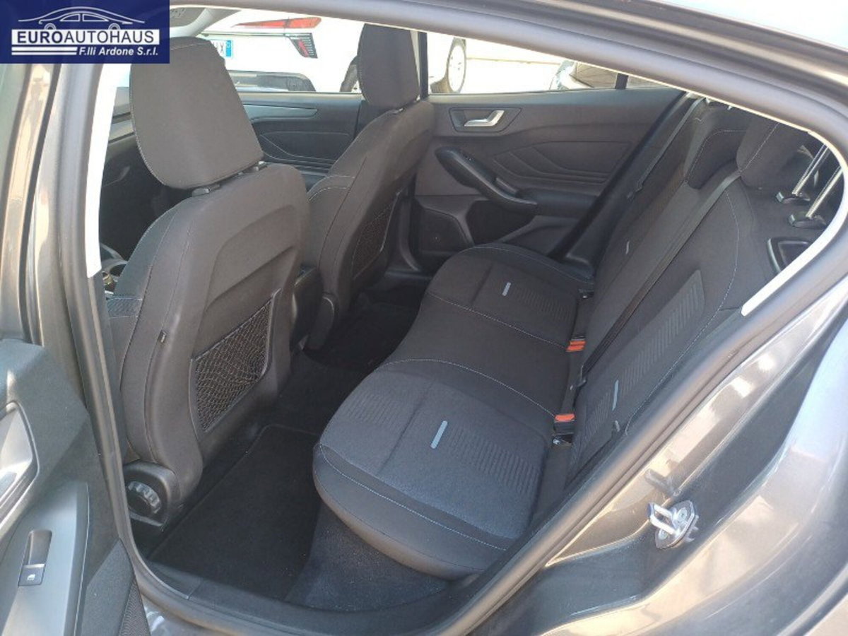 Ford Focus 1.5 EcoBlue 115 CV automatico 5p. Active Style (5)