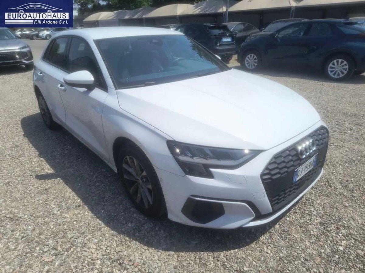 Audi A3 Sportback 30 TDI S tronic S line edition