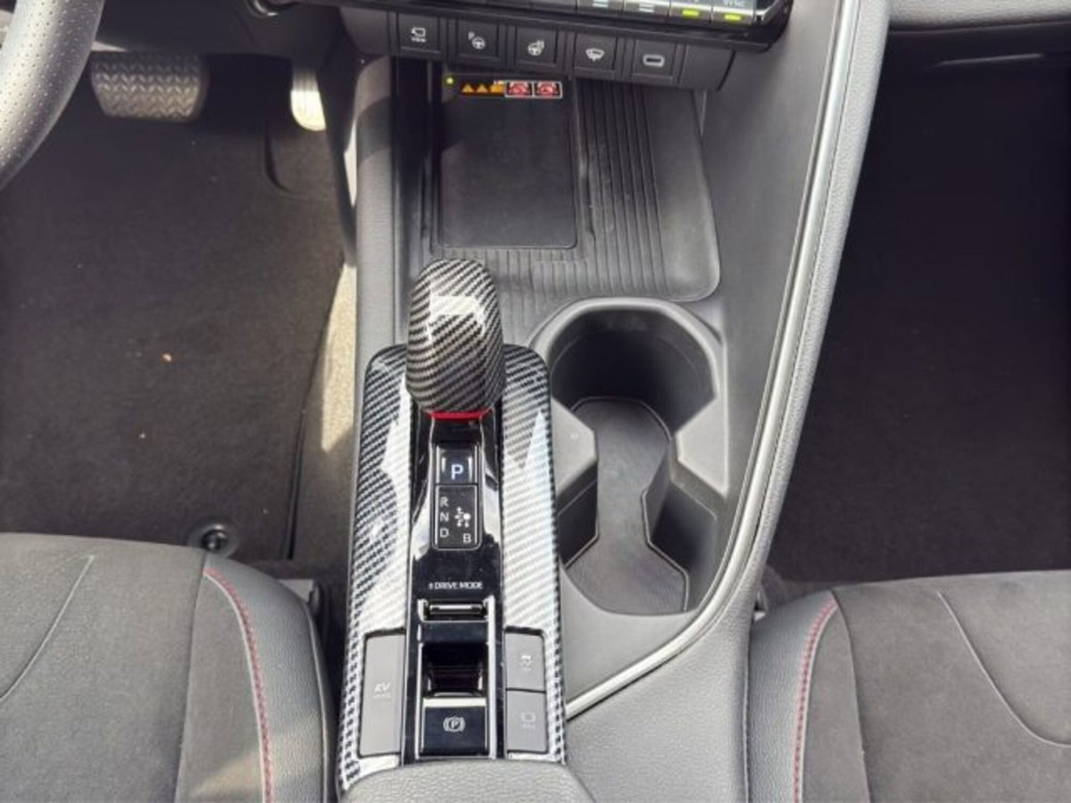 Toyota Toyota C-HR 2.0 hv GR Sport Premiere awd e-cvt (14)