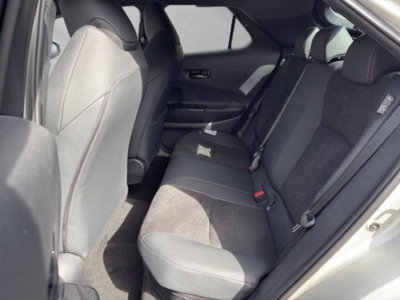 Toyota Toyota C-HR 2.0 hv GR Sport Premiere awd e-cvt (16)
