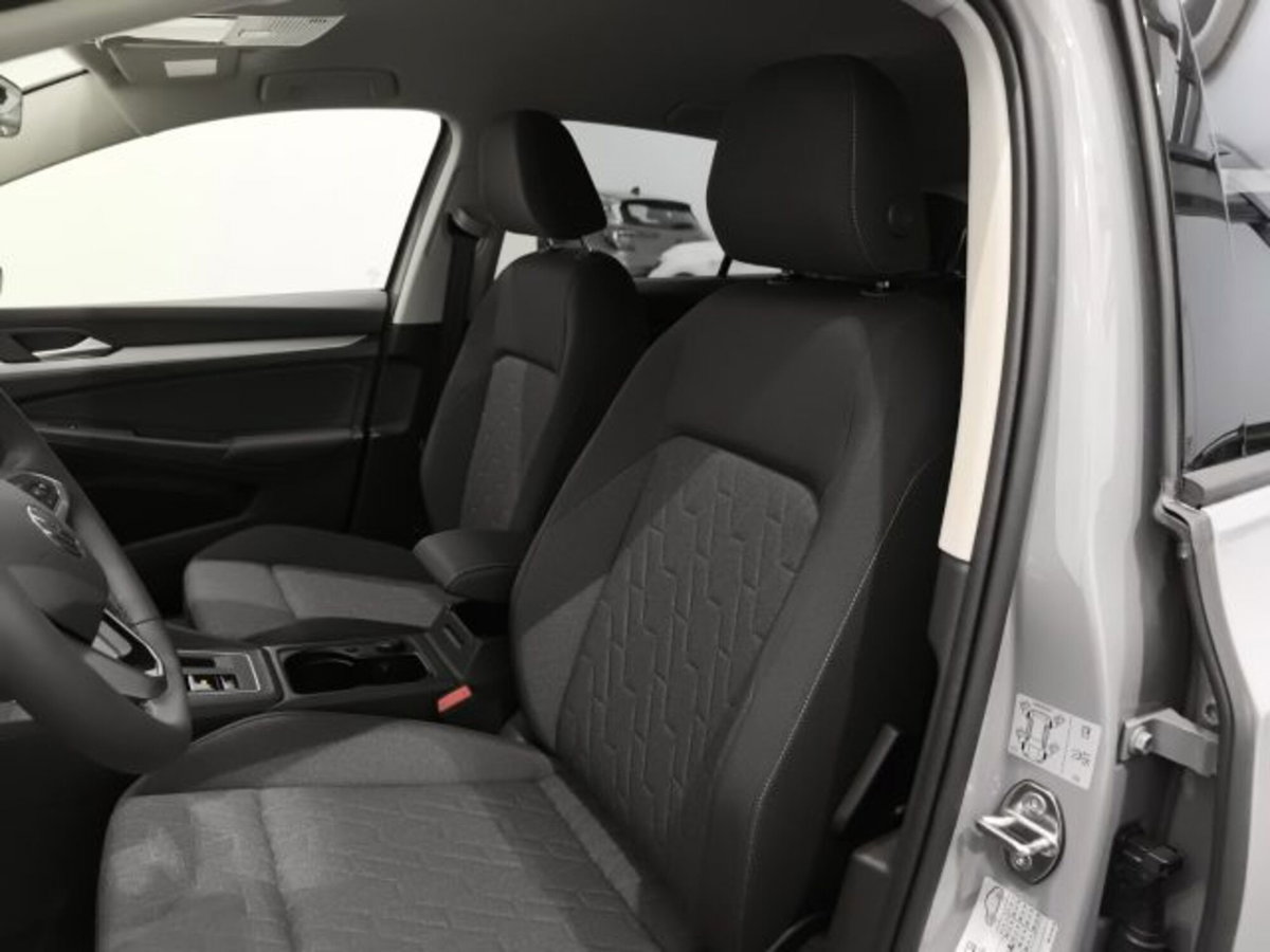 Volkswagen Golf 1.5 tsi ehybrid Edition 204cv dsg (13)