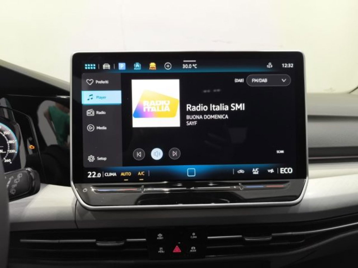 Volkswagen Golf 1.5 tsi ehybrid Edition 204cv dsg (14)