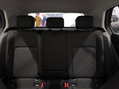 Volkswagen Golf 1.5 tsi ehybrid Edition 204cv dsg (19)
