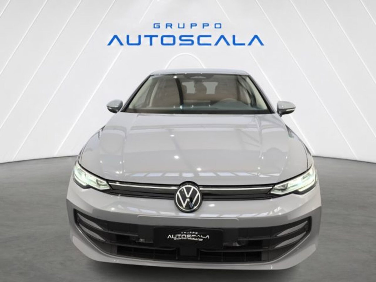 Volkswagen Golf 1.5 tsi ehybrid Edition 204cv dsg (2)