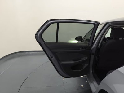 Volkswagen Golf 1.5 tsi ehybrid Edition 204cv dsg (20)