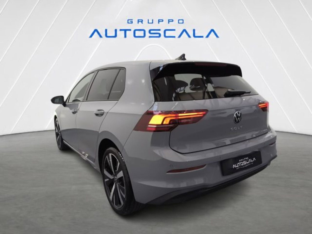 Volkswagen Golf 1.5 tsi ehybrid Edition 204cv dsg (3)