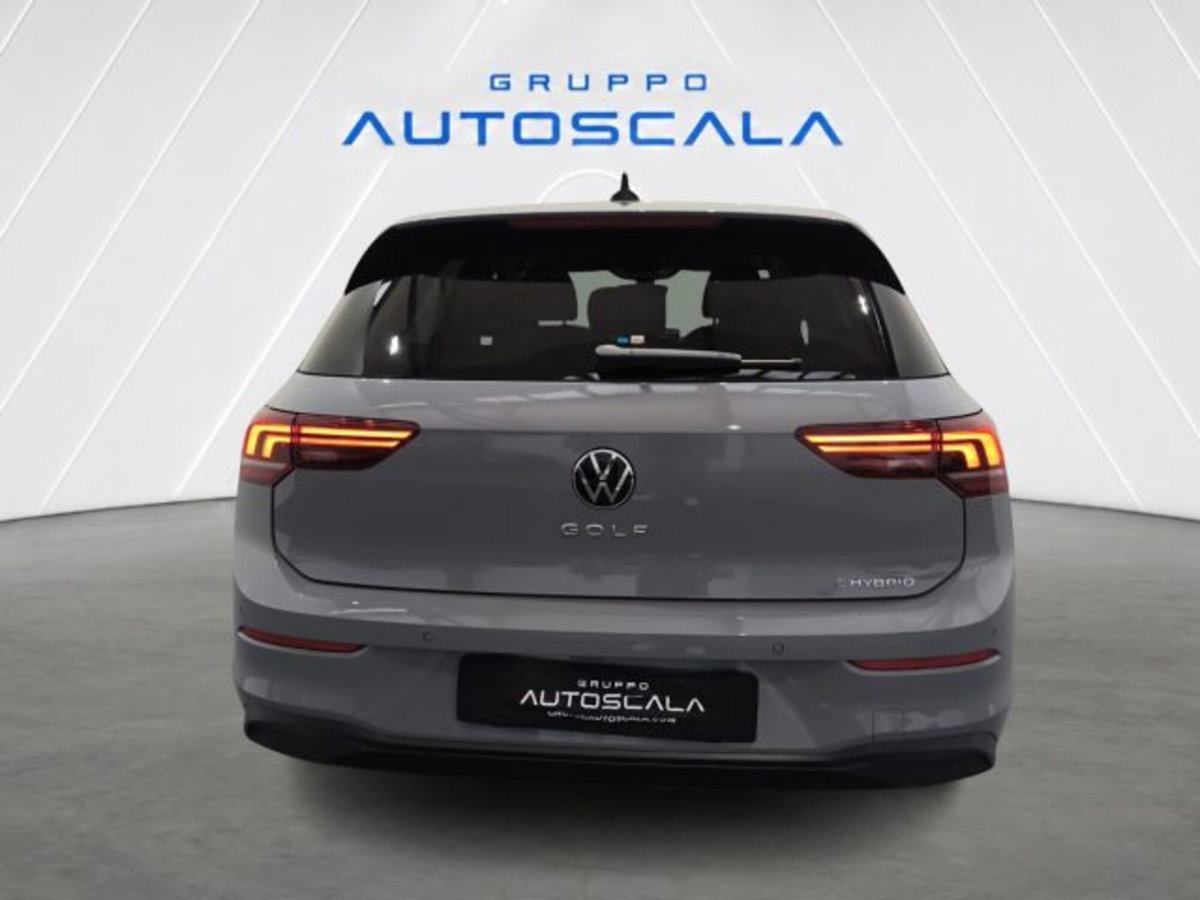 Volkswagen Golf 1.5 tsi ehybrid Edition 204cv dsg (4)