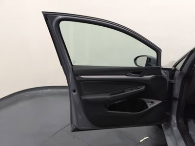 Volkswagen Golf 1.5 tsi ehybrid Edition 204cv dsg (8)