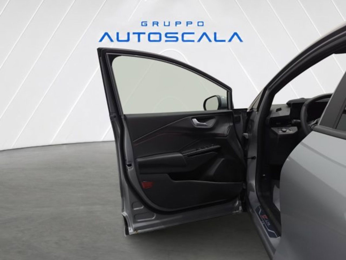 Ford Puma 1.0 EcoBoost Hybrid 125 CV S&S aut. ST-Line X (9)