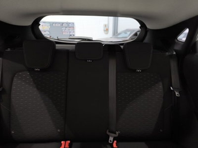 Ford Puma 1.0 EcoBoost Hybrid 125 CV S&S aut. Titanium X (17)