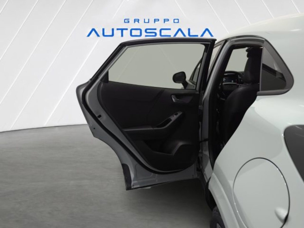 Ford Puma 1.0 EcoBoost Hybrid 125 CV S&S aut. ST-Line X (17)