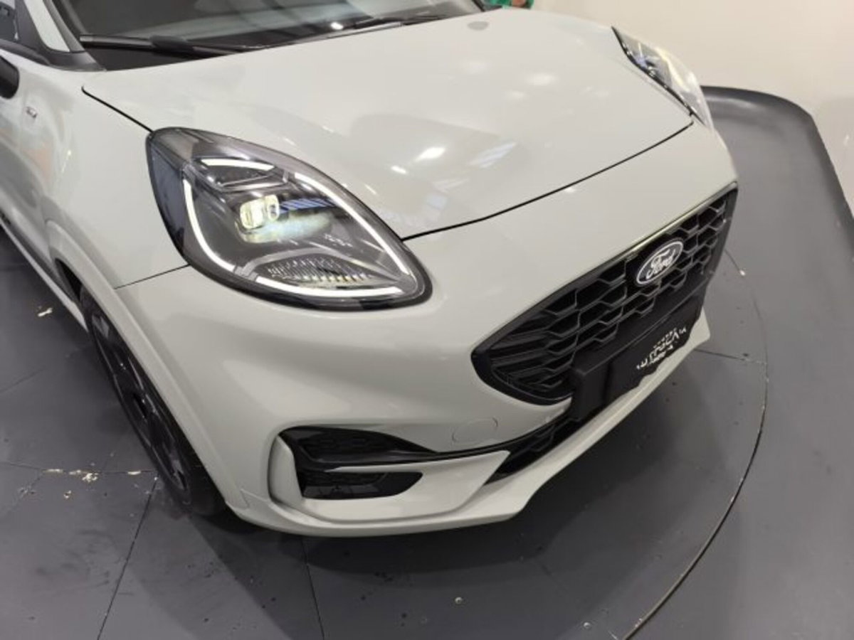 Ford Puma 1.0 EcoBoost Hybrid 125 CV S&S aut. ST-Line X (20)
