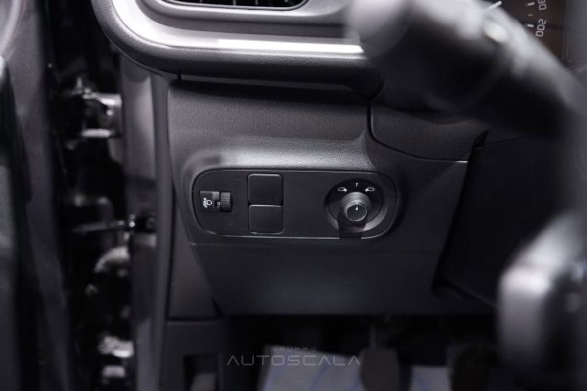 Citroen C3 1.2 puretech You s&s 83cv neopatentati (11)