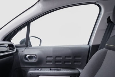 Citroen C3 1.2 puretech You s&s 83cv neopatentati (18)