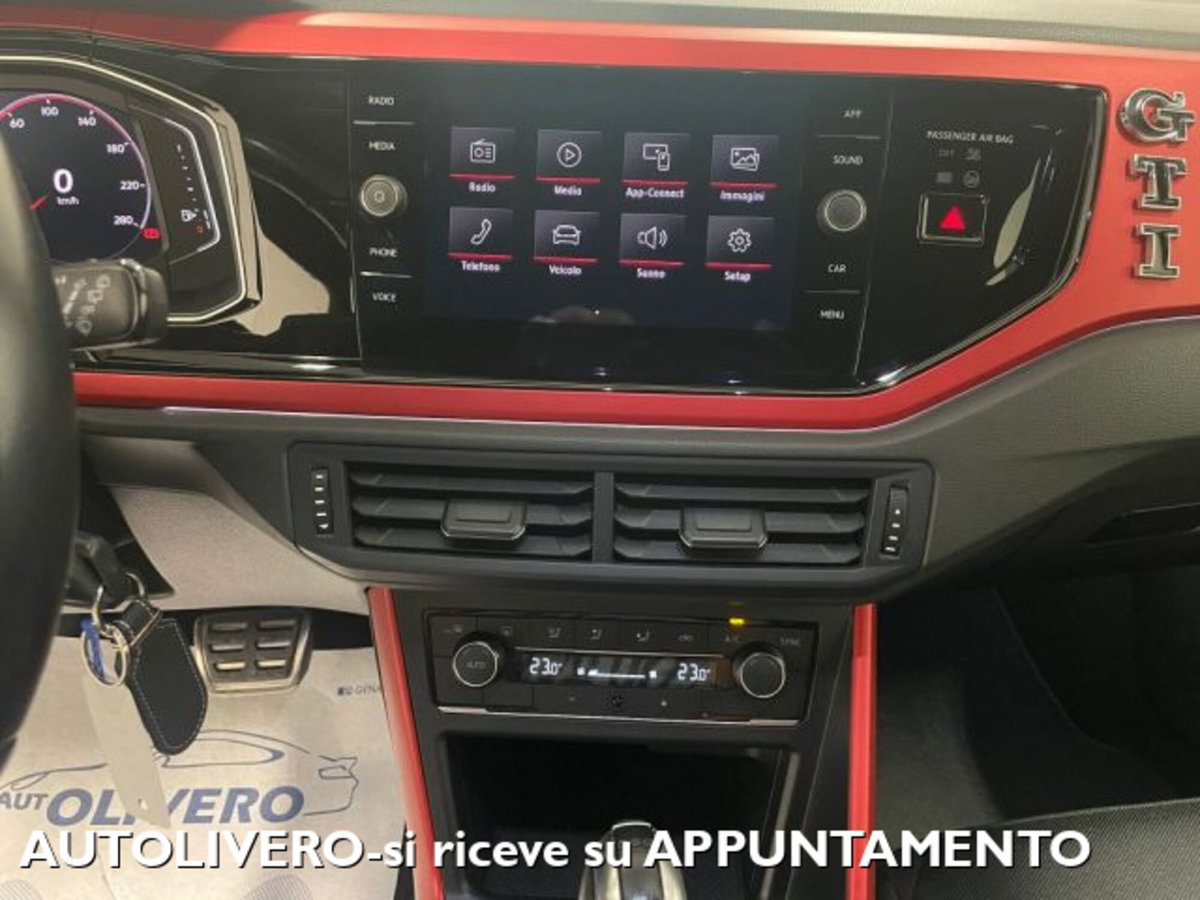 Volkswagen Polo 2.0 TSI DSG GTI BlueMotion Technology (14)