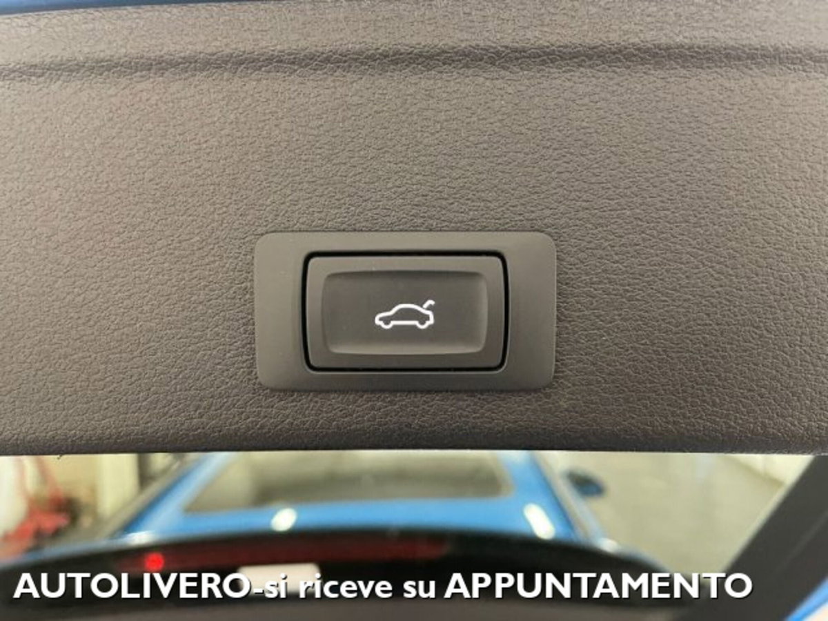 Audi A4 40 TDI quattro S tronic S line edition (12)