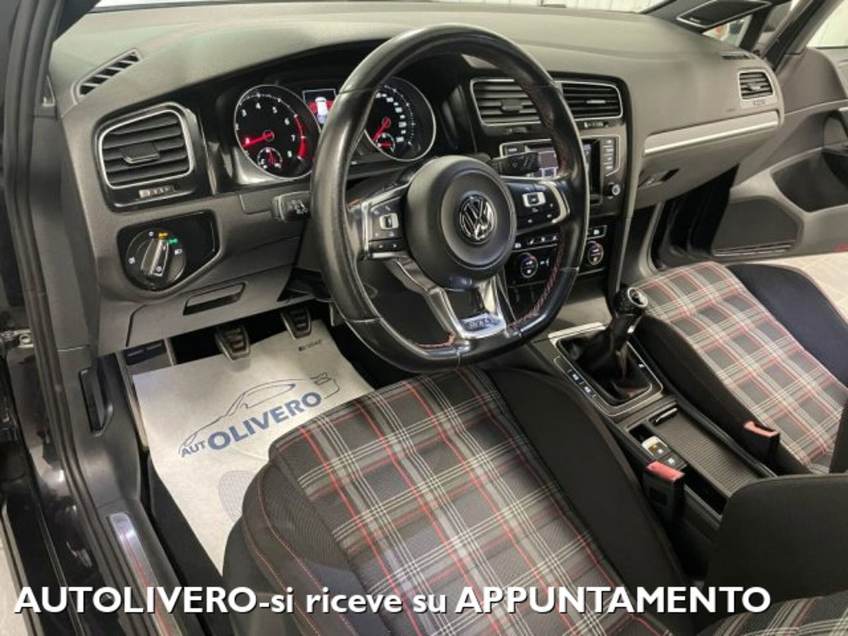 Volkswagen Golf GTI Performance 2.0 TSI DSG 5p. BlueMotion Technology (6)