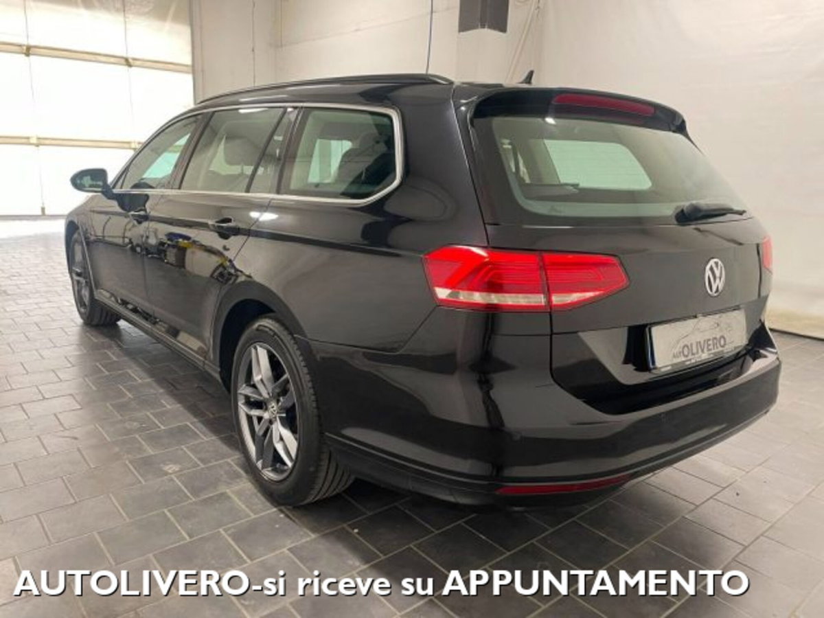 Volkswagen Passat Variant 2.0 TDI DSG Business BlueMotion Tech (4)