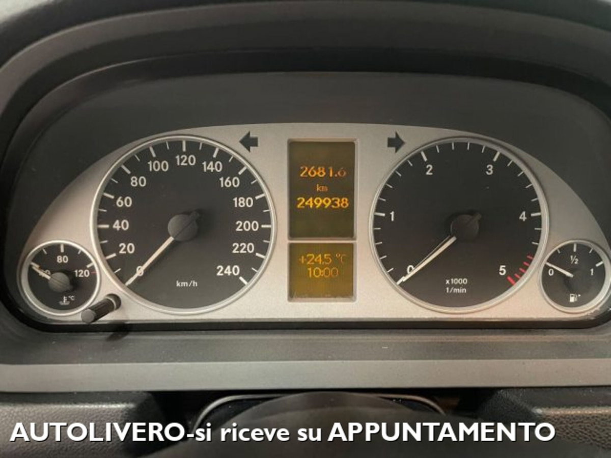 Mercedes-Benz Classe B 180 CDI Executive (14)