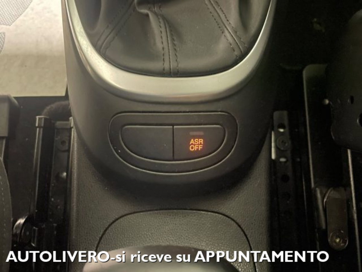 Fiat 500L Living 1.3 Multijet 85 CV Lounge (19)
