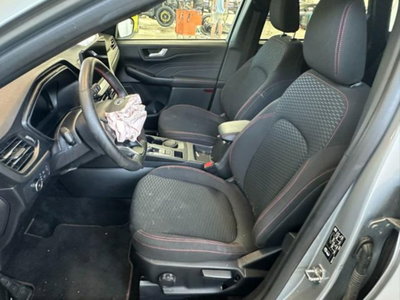 Ford Kuga 2.5 Full Hybrid 190 CV CVT 2WD ST-Line Design (13)