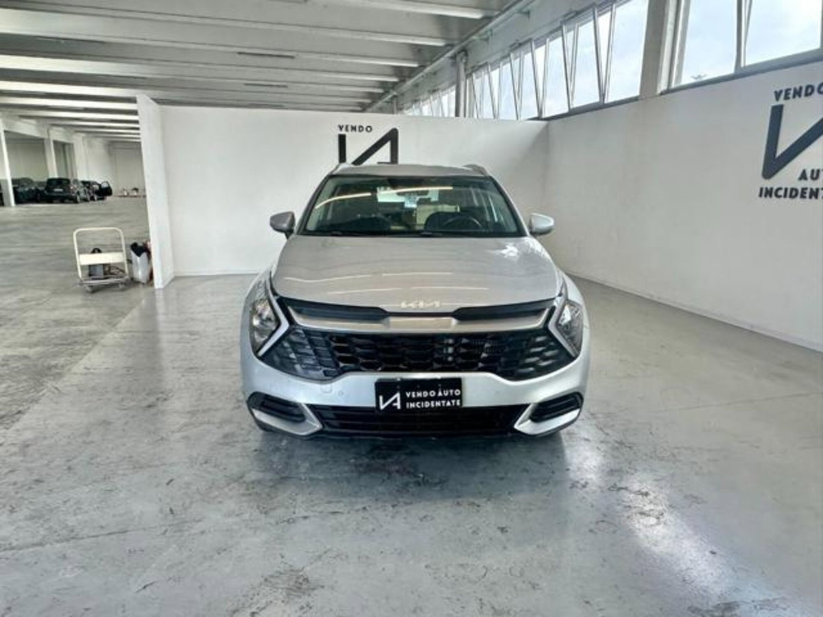 Kia Sportage 1.6 crdi mhev Business dct (2)