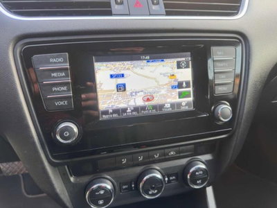 Skoda Octavia Station Wagon 1.6 TDI CR 105 CV Wagon Elegance (19)