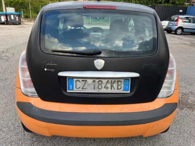 Lancia Ypsilon Multijet 16V Platino (11)