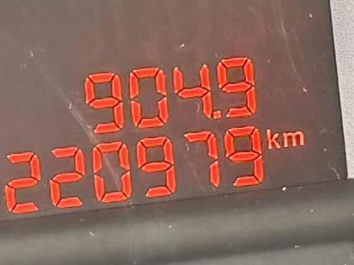 Peugeot Partner 1.6 HDi 92CV Premium (15)