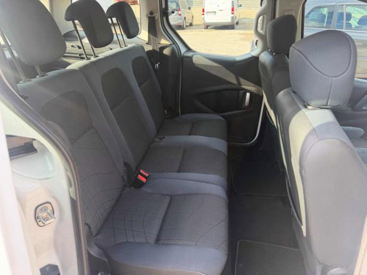 Peugeot Partner 1.6 HDi 92CV Premium (18)