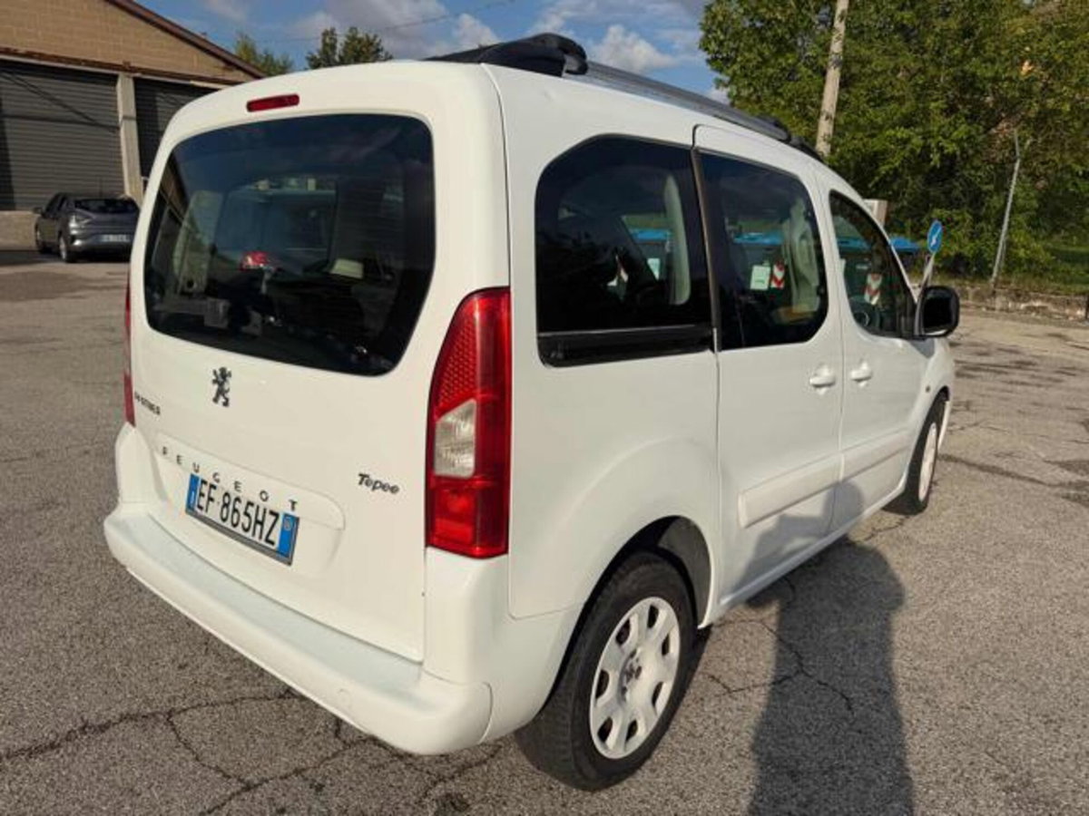 Peugeot Partner 1.6 HDi 92CV Premium (20)