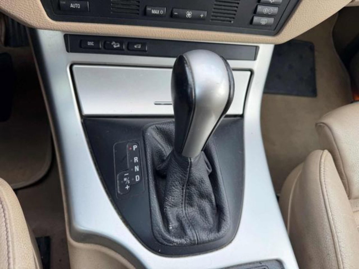 BMW X5 3.0i cat (8)