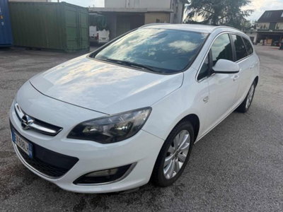 Opel Astra Station Wagon 1.7 CDTI 110CV EcoFLES&S Sports Cosmo usata