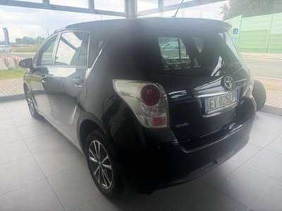 Toyota Verso 1.6 D-4D Style (13)