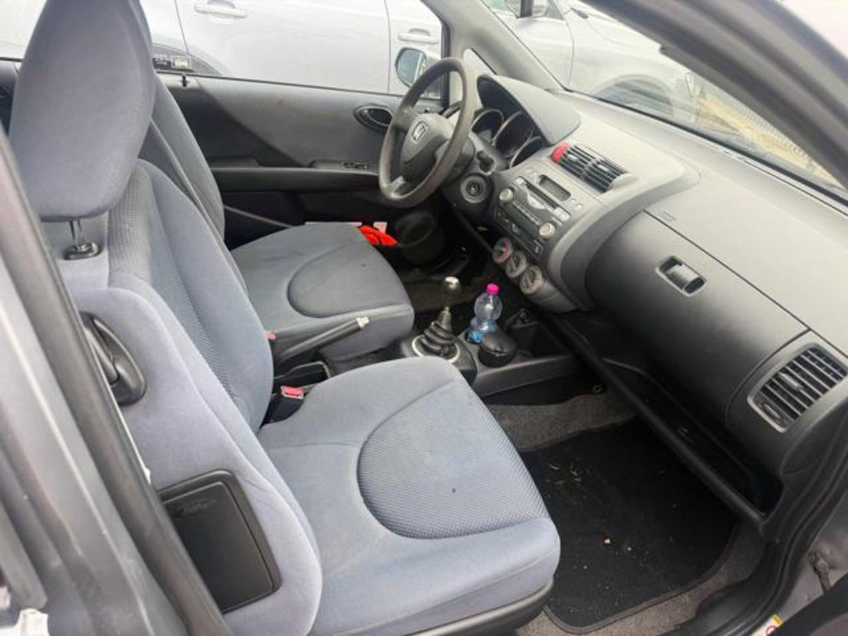 Honda Jazz 1.2 i-DSi 5 porte Live (7)
