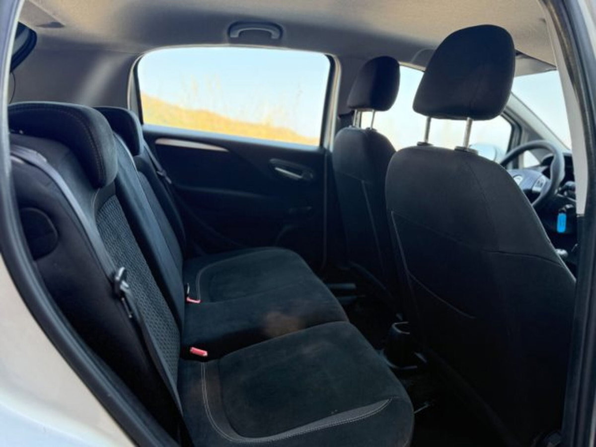 Fiat Punto 1.2 8V 5 porte Lounge (18)