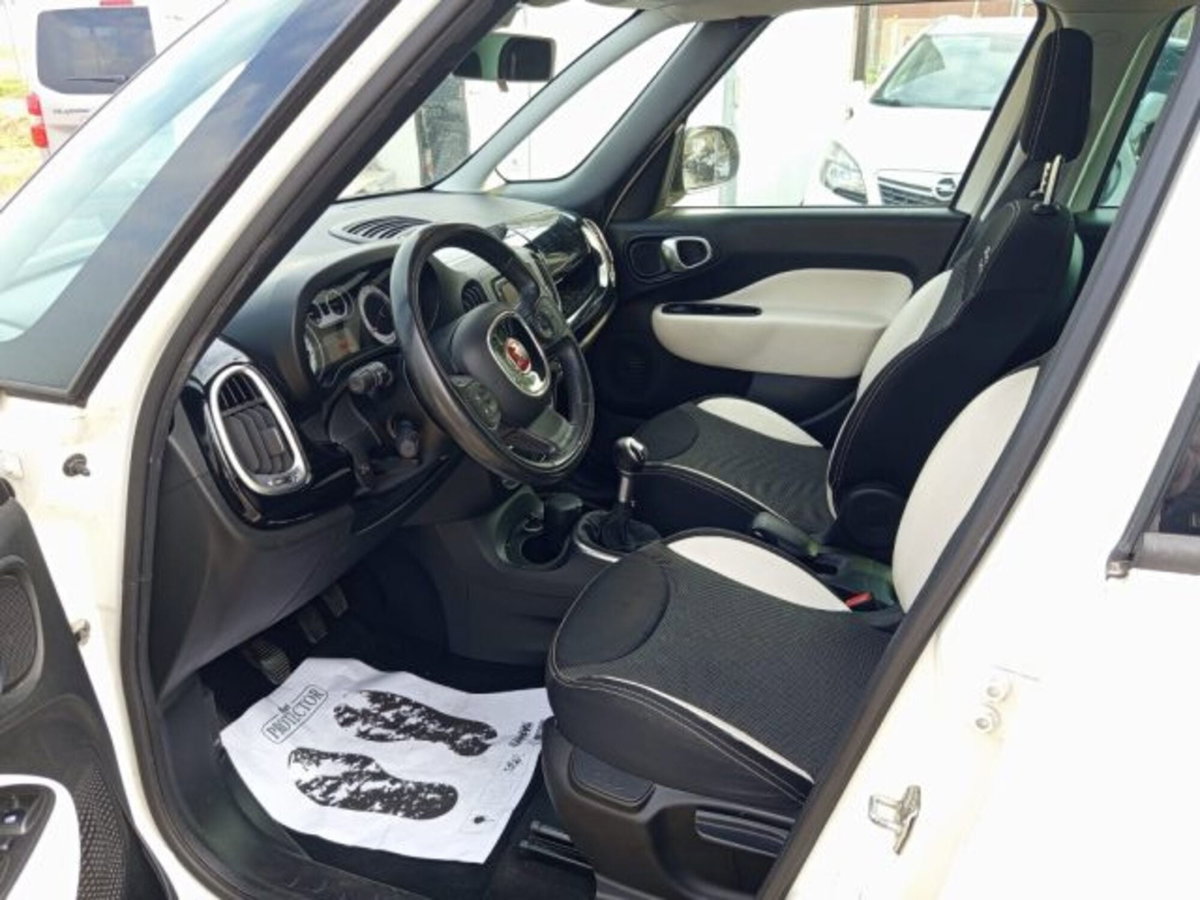 Fiat 500L 1.3 Multijet 85 CV Trekking (13)
